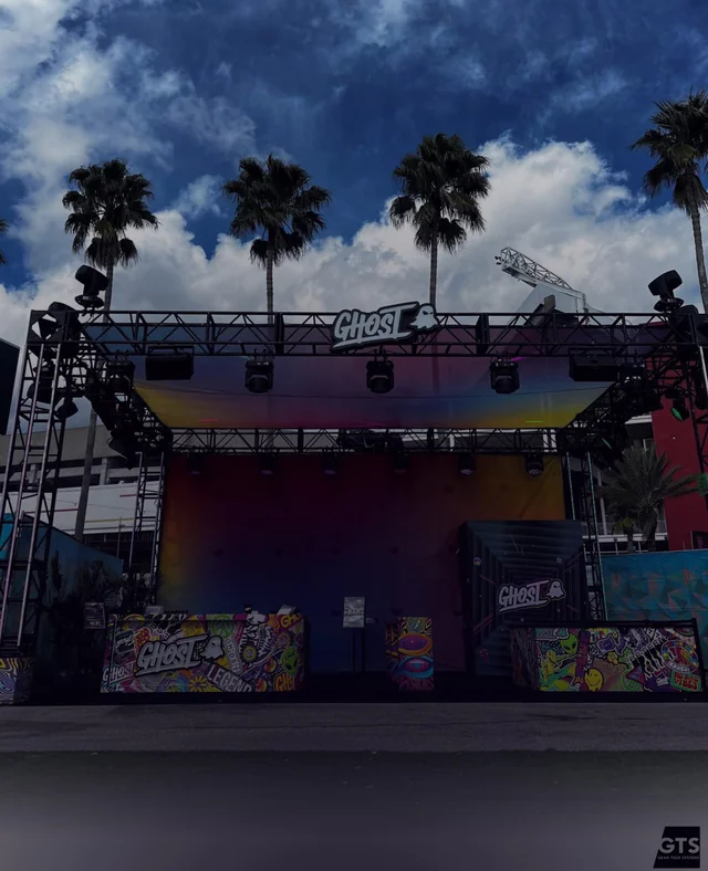 Booth 12 from PREMIER DISPLAYS's portfolio